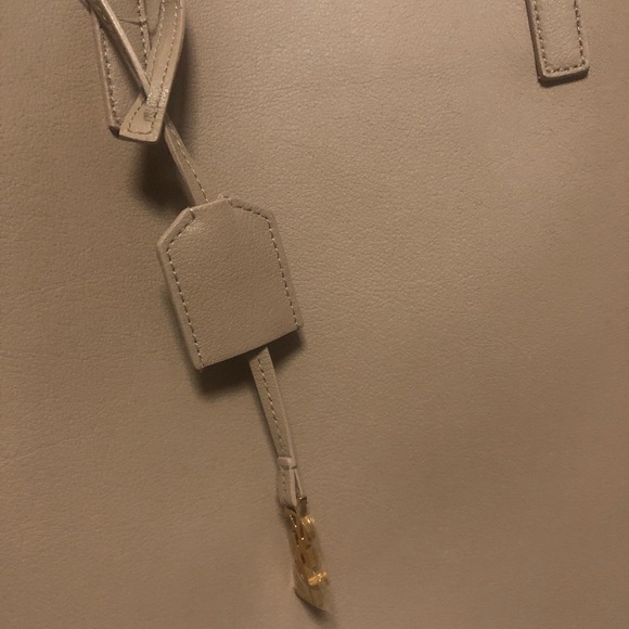 (New) Saint Laurent Bold shopping tote nude - Picture 4 of 14
